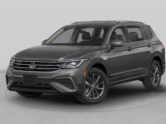 VOLKSWAGEN TIGUAN 4MOTION 2022 3VV2B7AX3NM135146 image